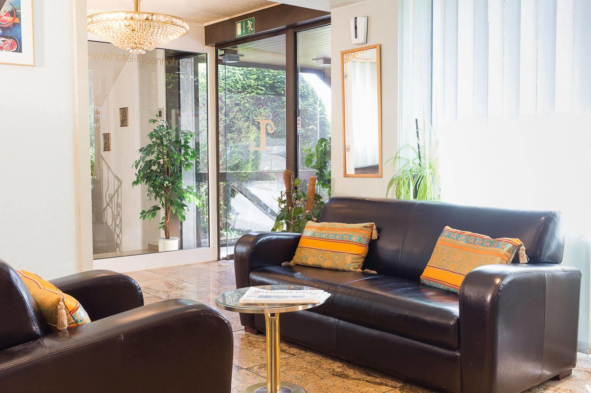 Hotel Luisenhof Mettmann Buitenkant foto